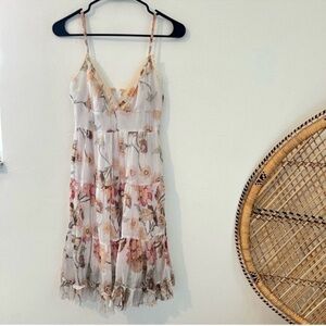 Y2K Charlotte Russe white floral print tiered lace detail dress 
size small